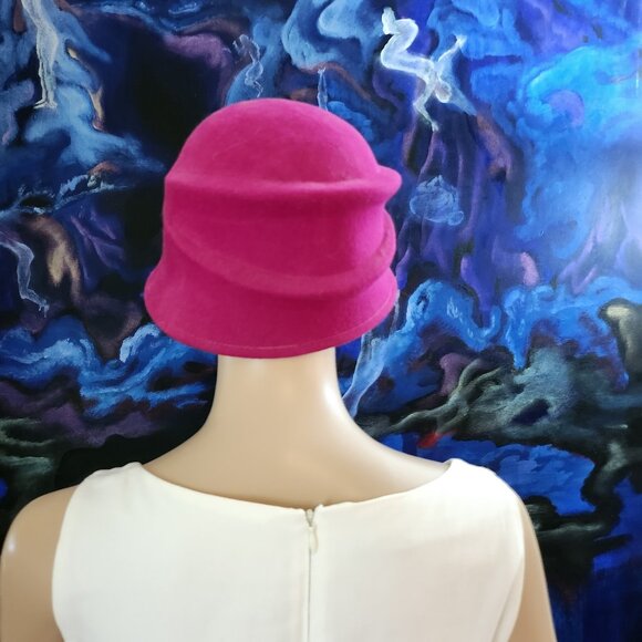 Pink and Red Wool Hat - Picture 4 of 7